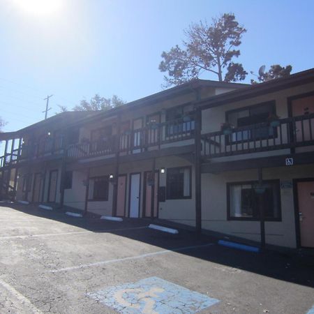 Monterey Fairgrounds Inn Exterior foto