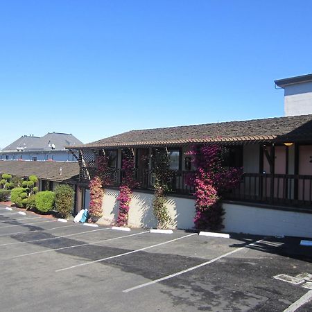 Monterey Fairgrounds Inn Exterior foto
