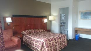 Monterey Fairgrounds Inn Quarto foto
