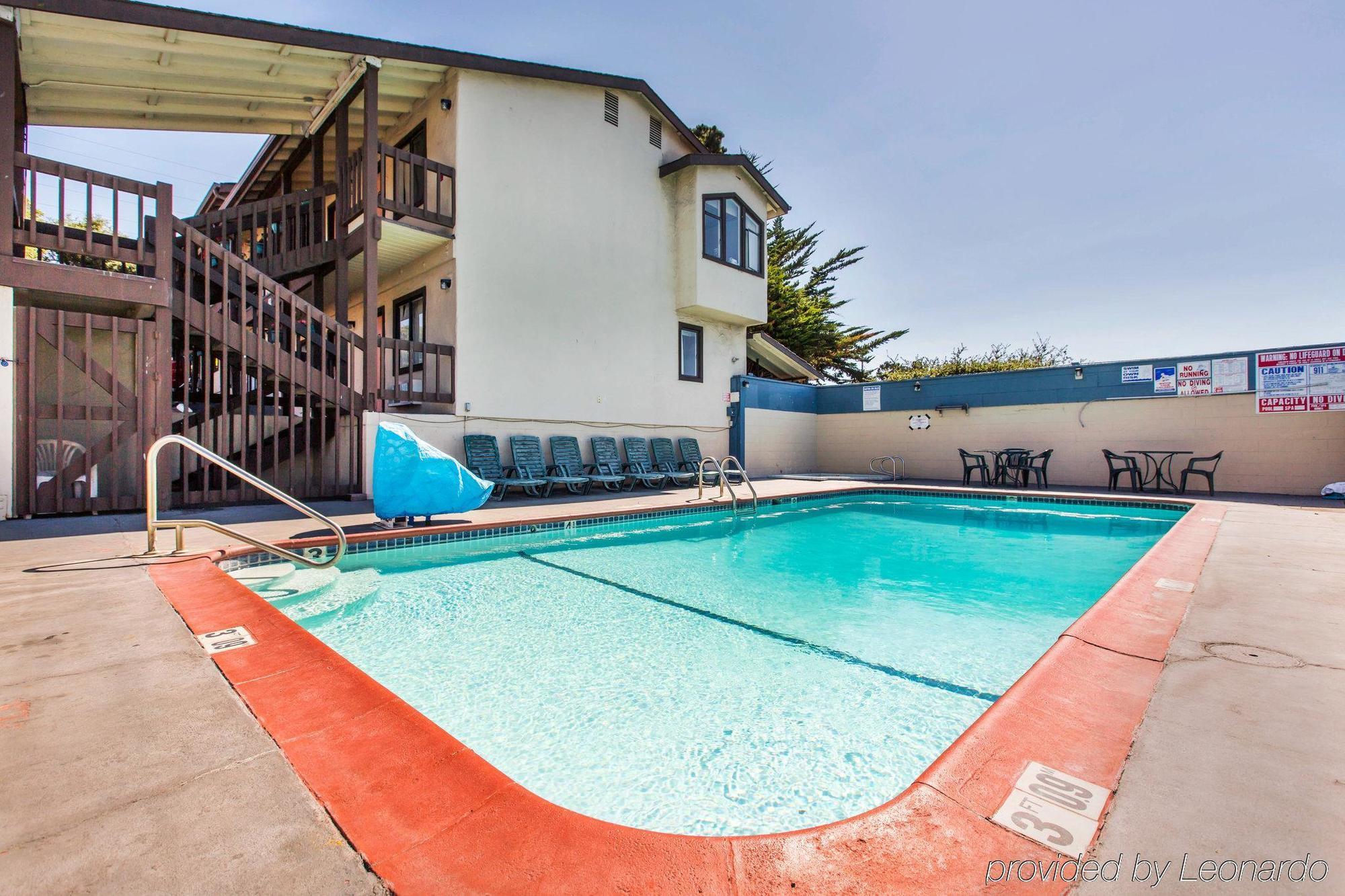 Monterey Fairgrounds Inn Exterior foto