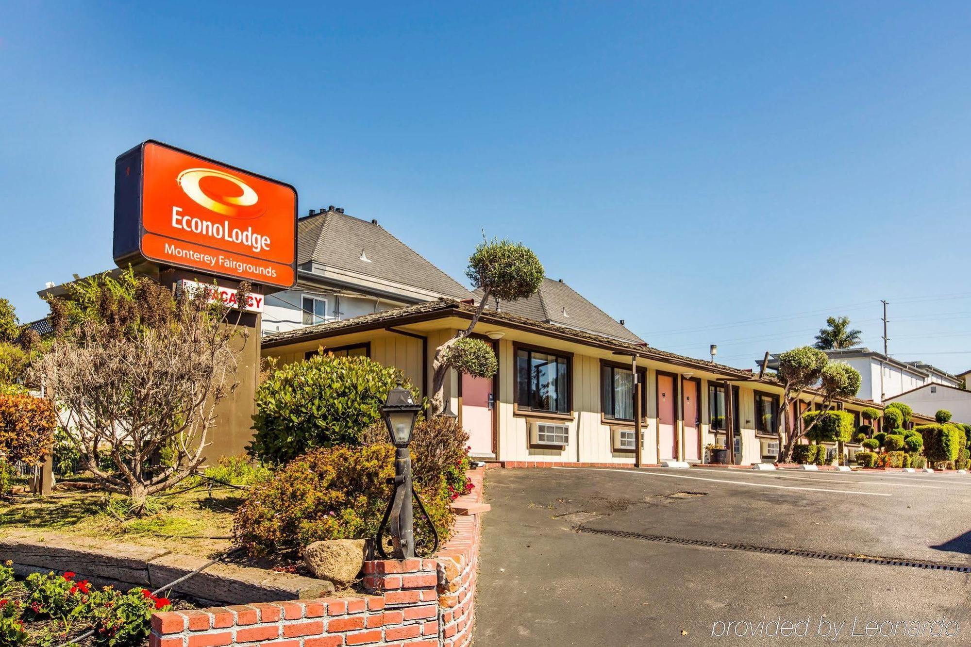 Monterey Fairgrounds Inn Exterior foto